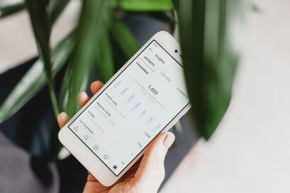 Learn how to create a hotel guest engagement strategy