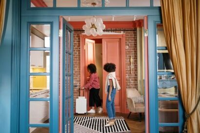 Airbnb Keyless Entry: The 12 Best Smart Locks For 2022